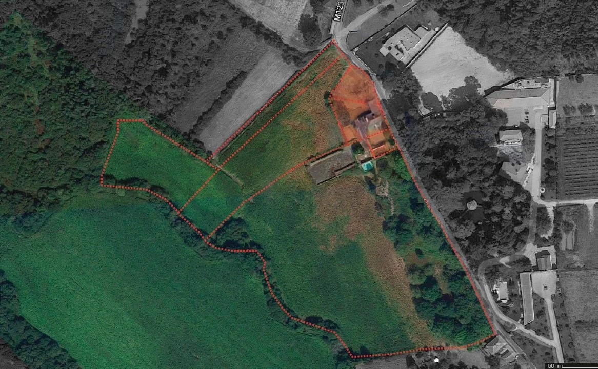 Quinta T9 para Venda em Fontão Planta 3