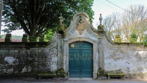 Quinta T9 para Venda em Fontão