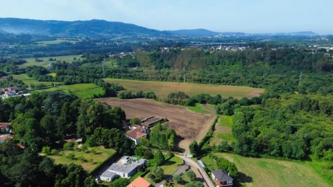 Quinta T9 para Venda em Fontão