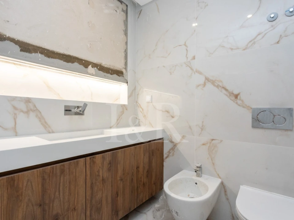 Apartamento T3 para Venda em Carcavelos e Parede Foto 18