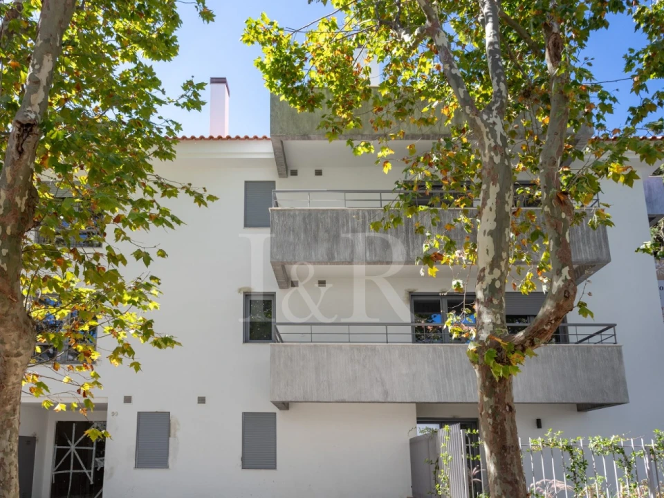 Apartamento T3 para Venda em Carcavelos e Parede Foto 29