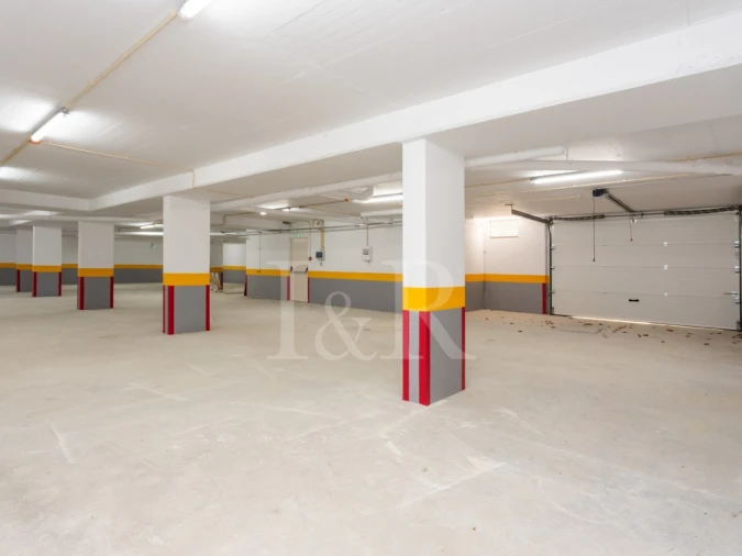 Apartamento T3 para Venda em Carcavelos e Parede Foto 27
