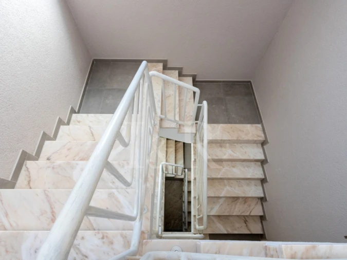 Apartamento T3 para Venda em Carcavelos e Parede Foto 28