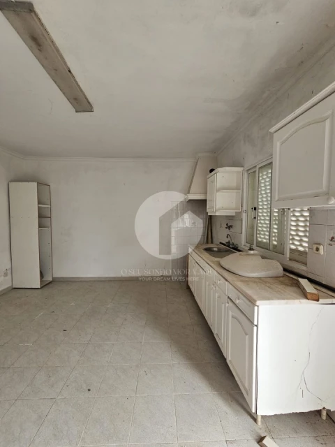 Moradia T3 para Venda em Moncarapacho e Fuseta