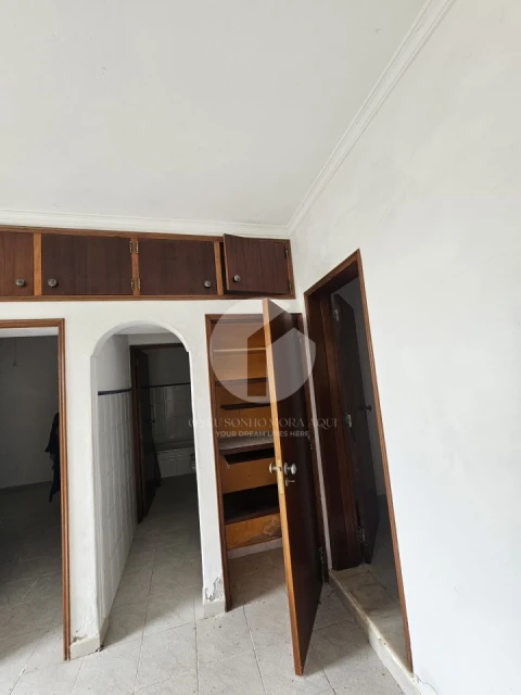 Moradia T3 para Venda em Moncarapacho e Fuseta