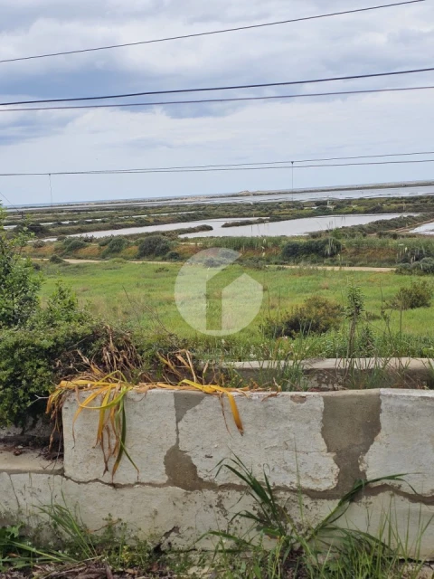 Moradia T3 para Venda em Moncarapacho e Fuseta