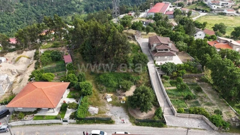 Terreno para Venda em Alpendorada, Várzea e Torrão