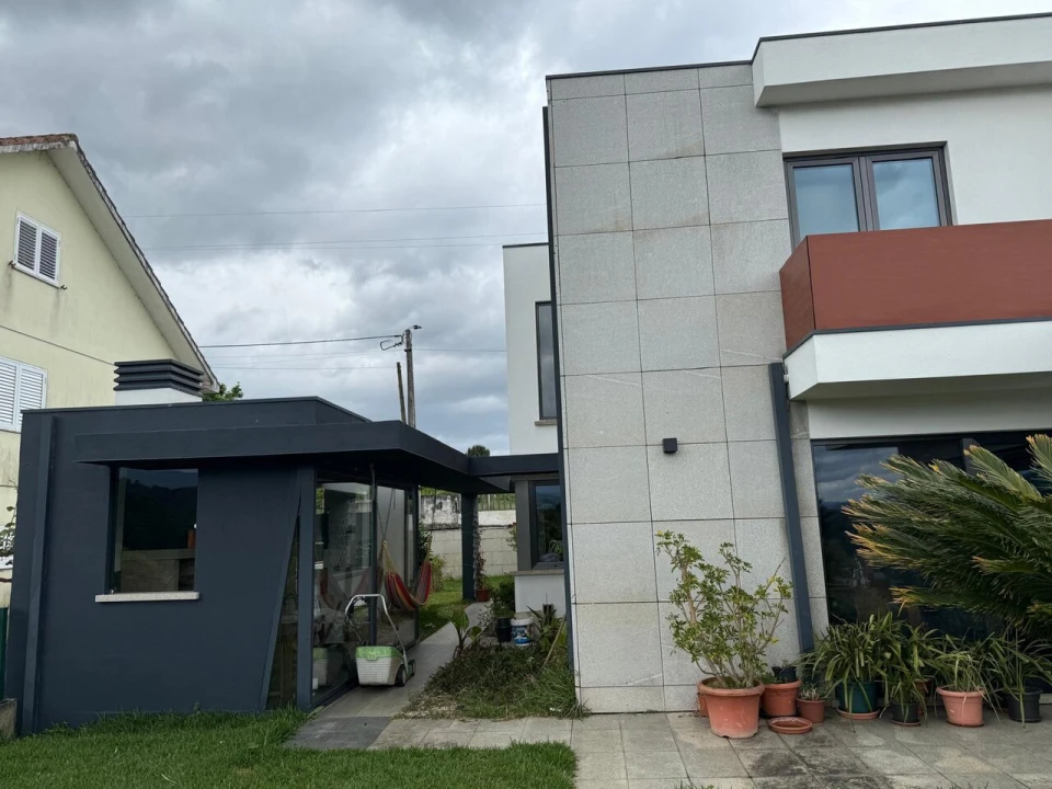 Moradia T4 para Venda em Bela Foto 4
