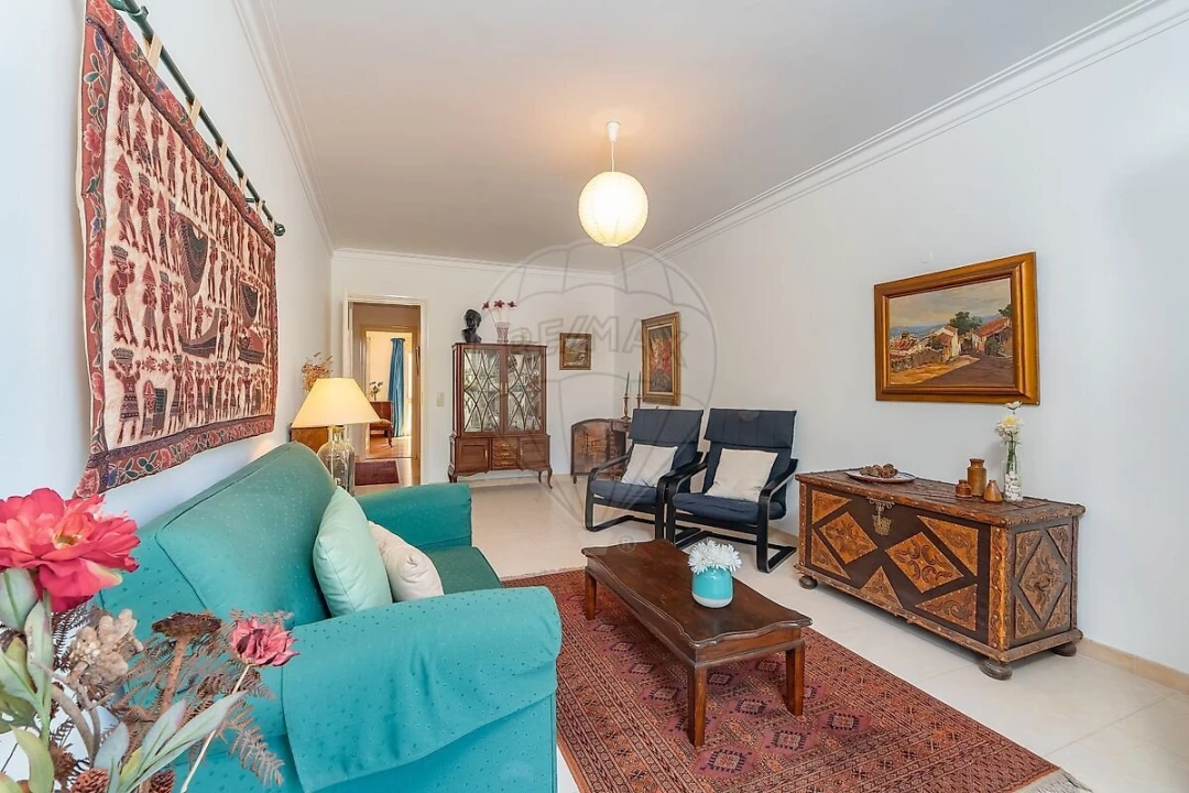 Apartamento T2 para Venda em Cascais e Estoril Foto 2