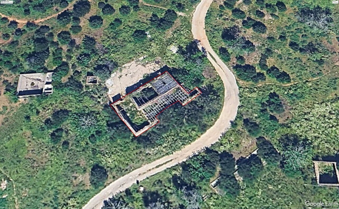 Terreno para Venda em Alvor Foto 6