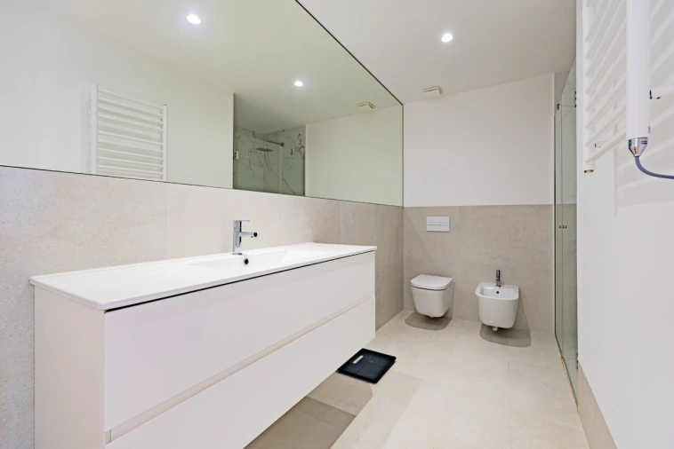 Apartamento T3 para Venda em Faro (Sé e São Pedro) Foto 15