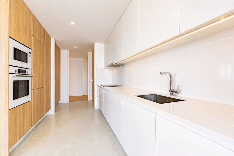 Apartamento T3 para Venda em Faro (Sé e São Pedro) Foto 7