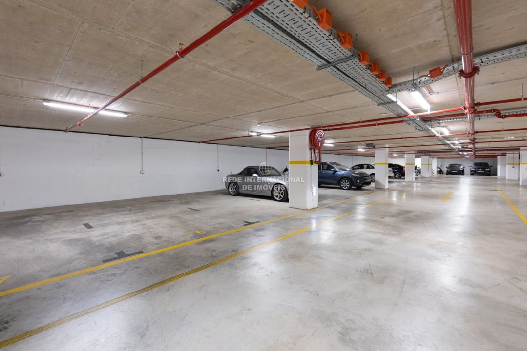 Apartamento T3 para Venda em Faro (Sé e São Pedro) Foto 28