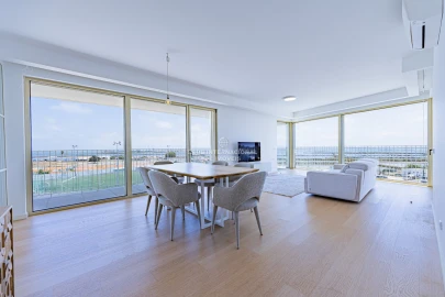 Apartamento T3 para Venda em Faro (Sé e São Pedro)