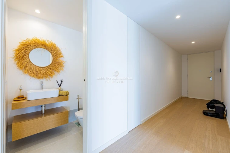 Apartamento T3 para Venda em Faro (Sé e São Pedro) Foto 5