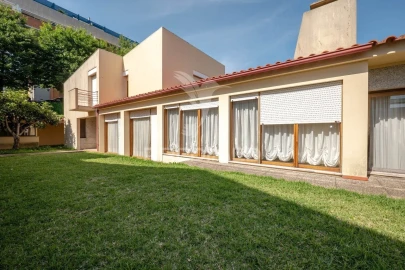 Moradia T4 para Venda em Costa