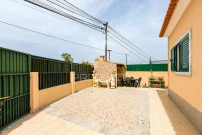 Moradia T3 para Venda em Samora Correia