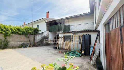 Moradia T3 para Venda em Mirandela
