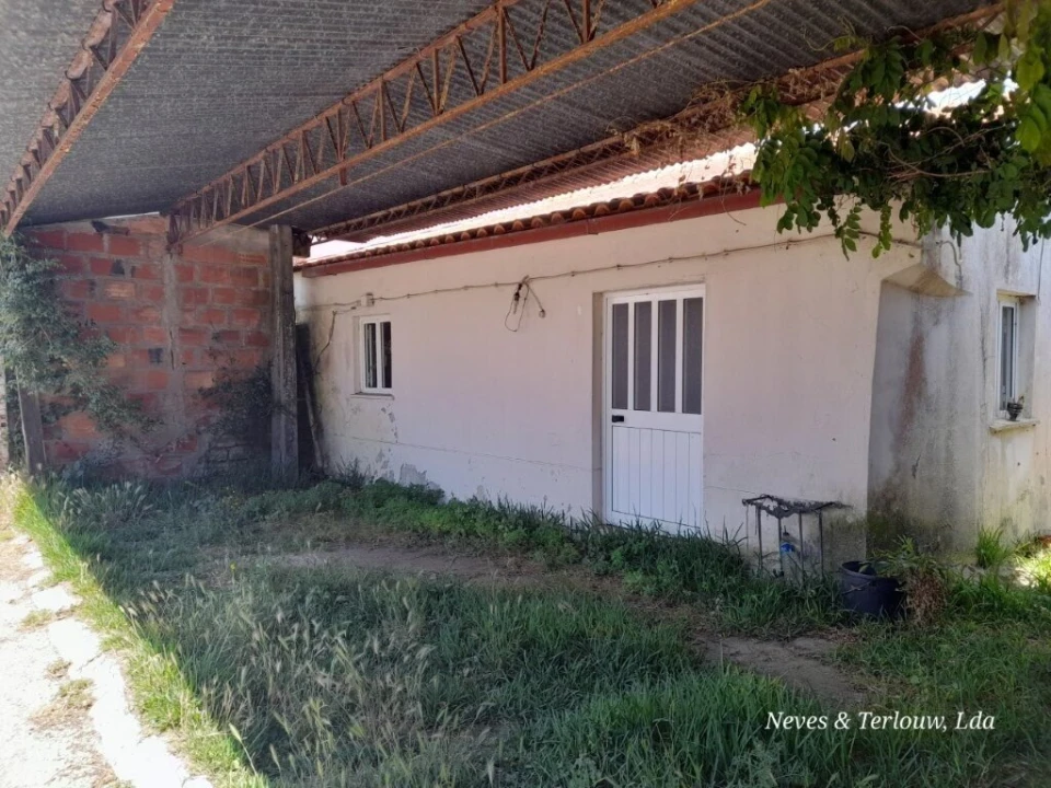 Moradia T3 para Venda em Coimbrão Foto 4
