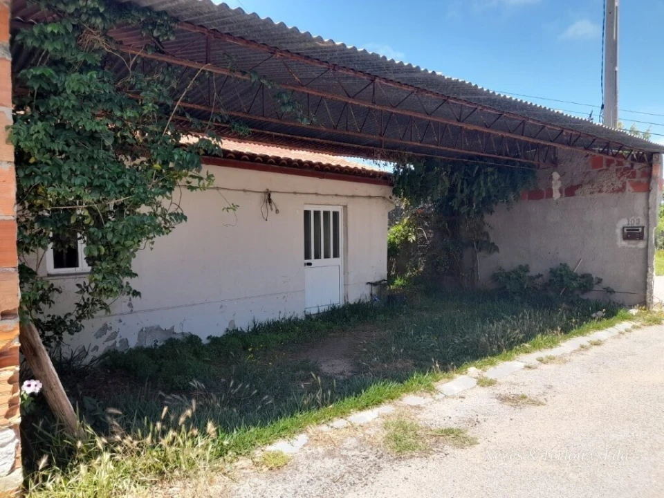 Moradia T3 para Venda em Coimbrão Foto 2