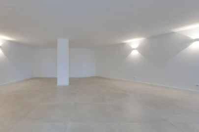 Moradia T4 para Venda em Lagos (São Sebastião e Santa Maria)