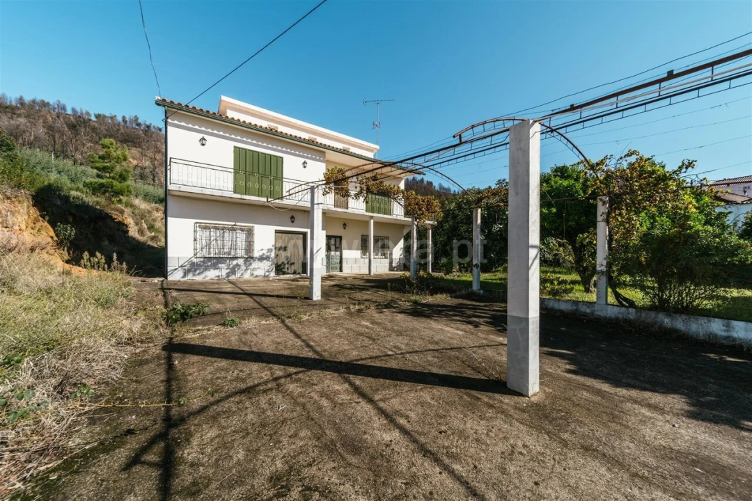 Moradia T4 para Venda em Vale de Prazeres e Mata da Rainha Foto 2