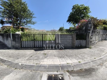 Terreno para Venda em Vila Nova de Anha