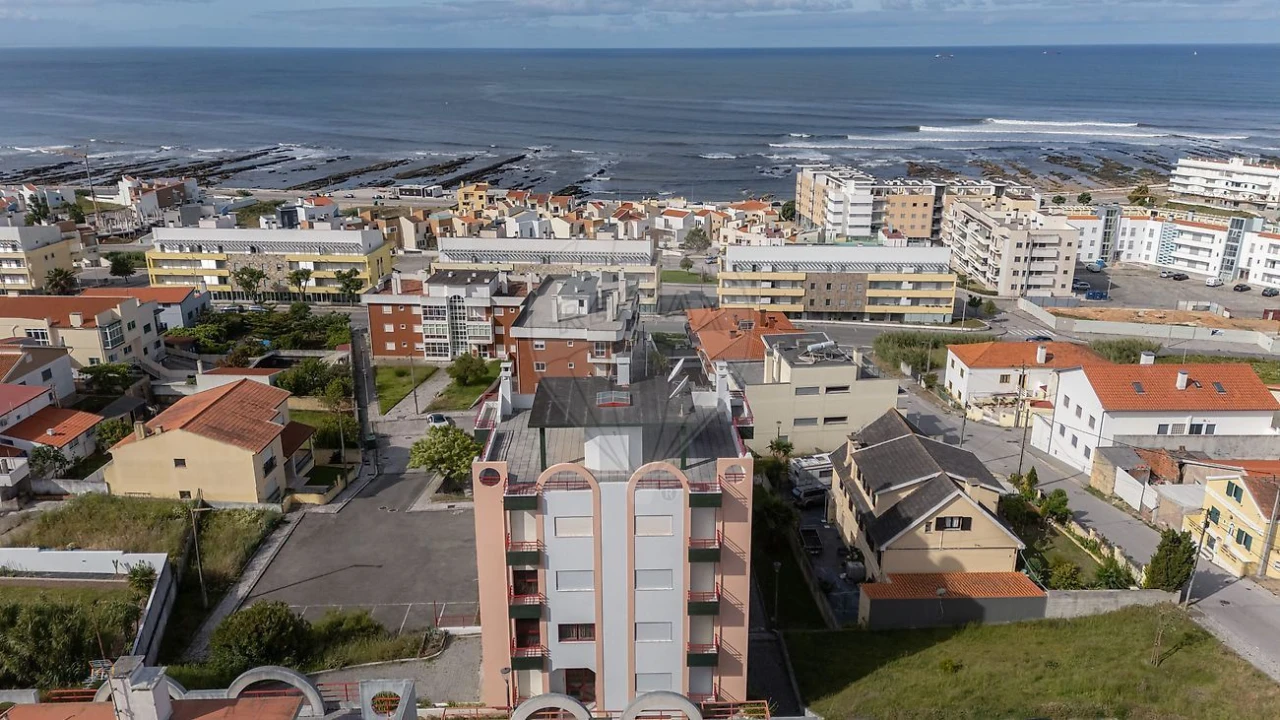 Apartamento T2 para Venda em Buarcos Foto 1