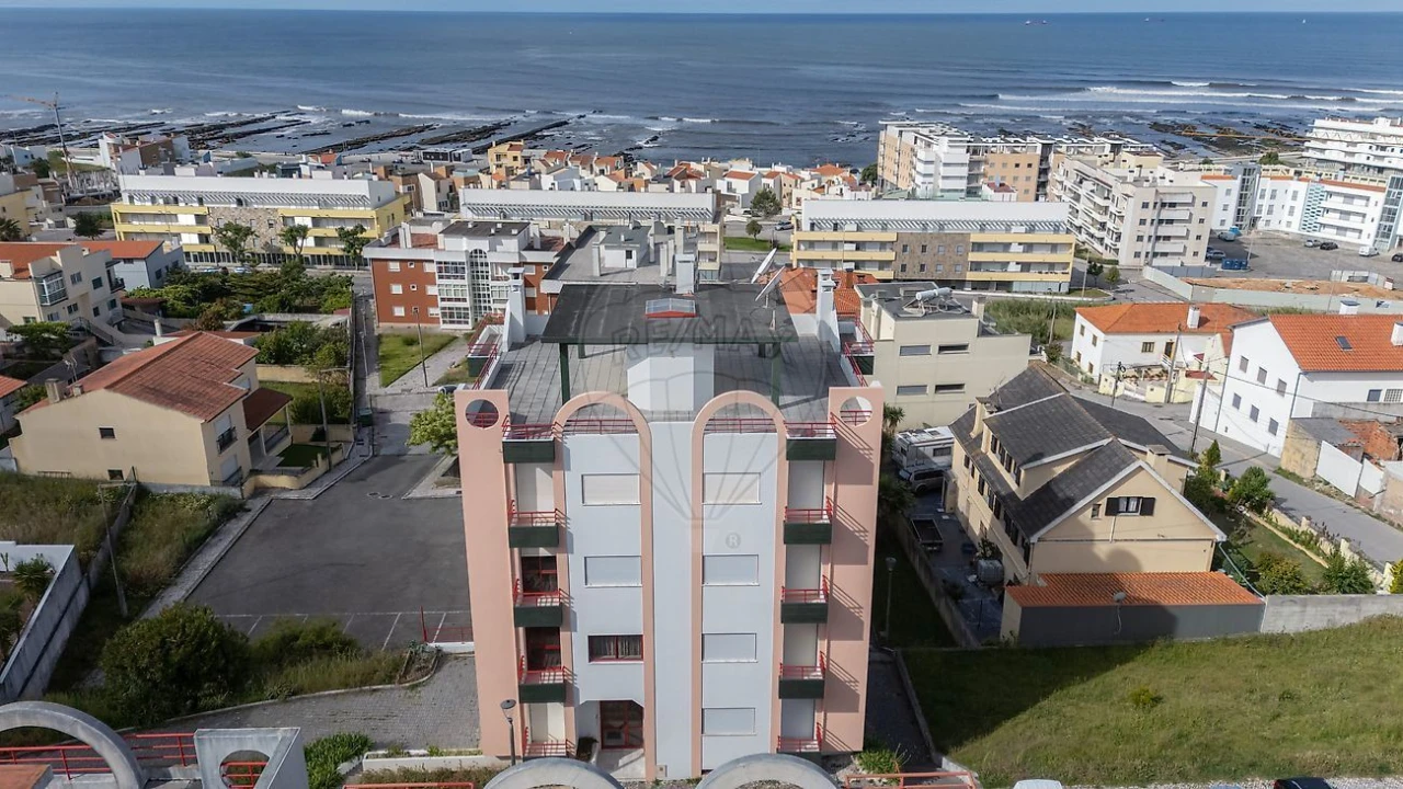 Apartamento T2 para Venda em Buarcos Foto 6