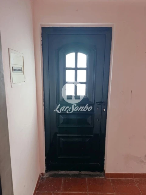 Moradia T2 para Venda em Cedros