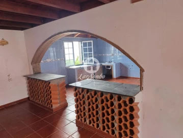 Moradia T2 para Venda em Cedros
