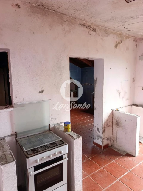 Moradia T2 para Venda em Cedros
