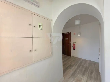 Escritório para Arrendamento em Avenidas Novas