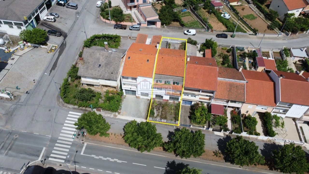 Moradia T5 para Venda em Alfandega da Fe Foto 17