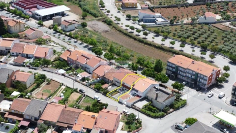 Moradia T5 para Venda em Alfandega da Fe