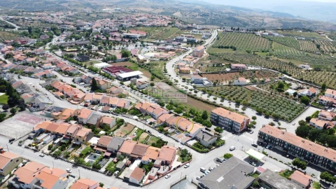 Moradia T5 para Venda em Alfandega da Fe