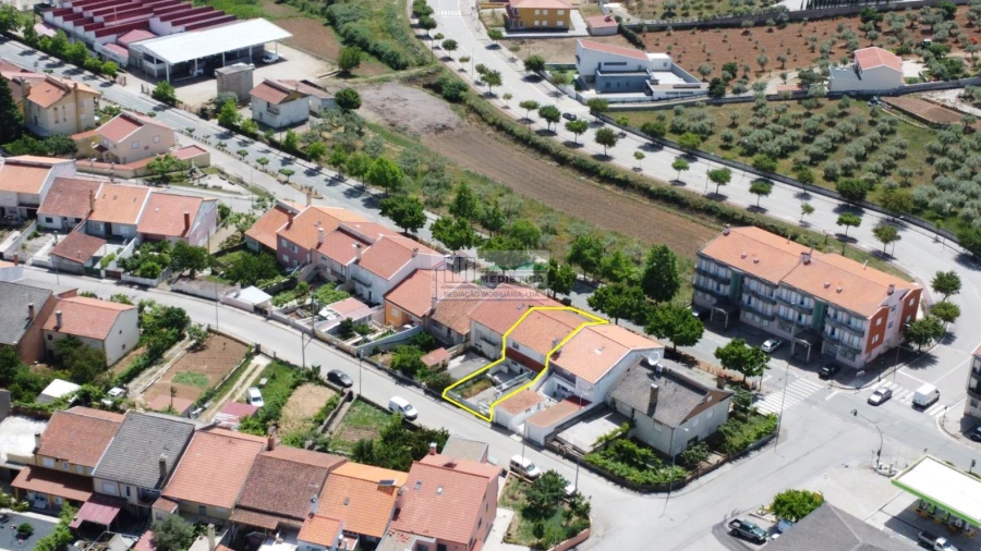 Moradia T5 para Venda em Alfandega da Fe