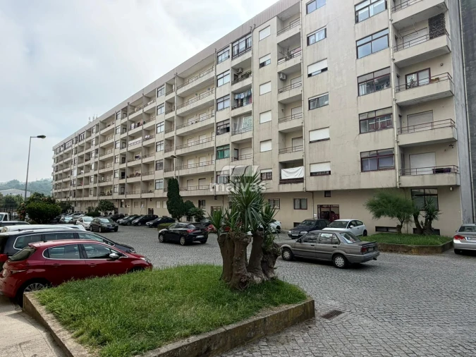 Apartamento T2 para Venda em São Vitor (Braga)