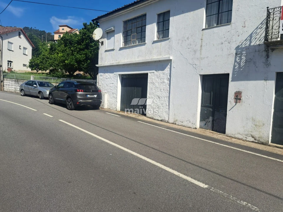 Moradia T4 para Venda em Crasto, Ruivos e Grovelas Foto 8
