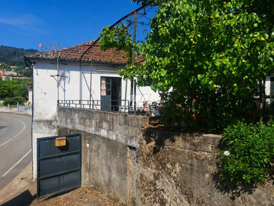 Moradia T4 para Venda em Crasto, Ruivos e Grovelas Foto 10