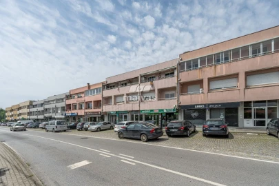 Apartamento T3 para Venda em Merelim (São Pedro) e Frossos
