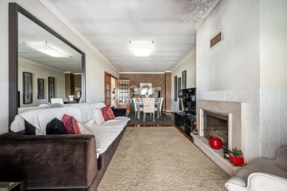 Apartamento T3 para Venda em Merelim (São Pedro) e Frossos