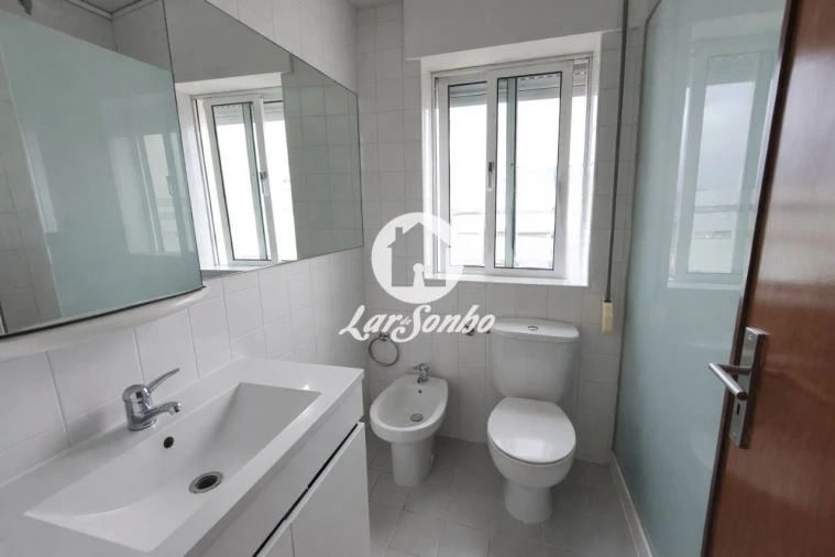 Apartamento T3 para Venda em Barcelos, V.Boa, V.Frescainha Foto 4