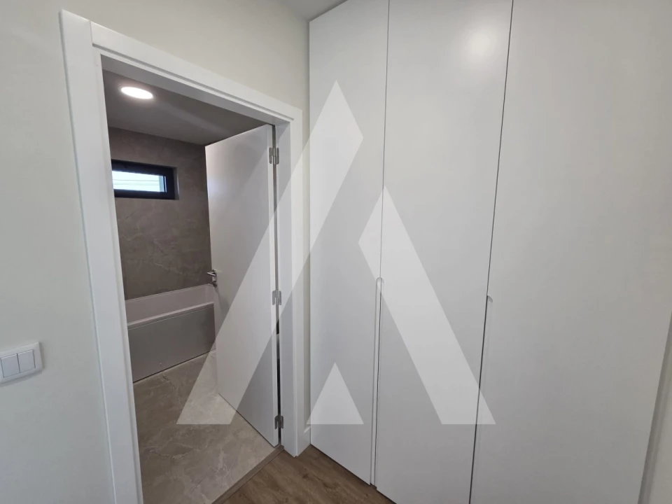 Moradia T4 para Venda em Aradas Foto 13