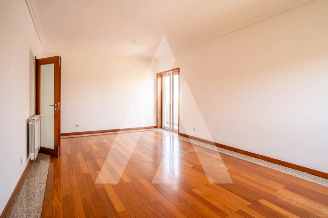 Apartamento T2 para Venda em Aradas Foto 2