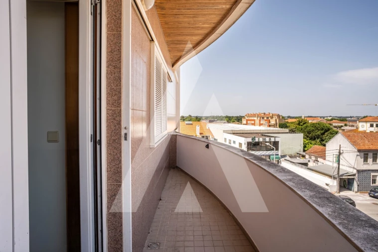 Apartamento T2 para Venda em Aradas Foto 10