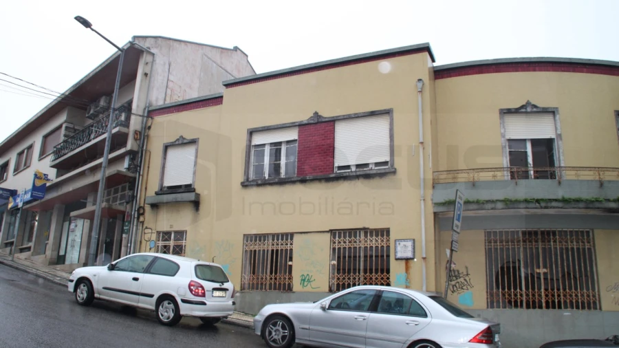 Terreno para Venda em São João da Madeira