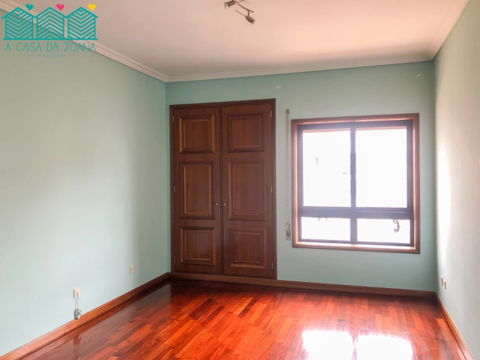 Apartamento T3 para Venda em Glória e Vera Cruz Foto 14