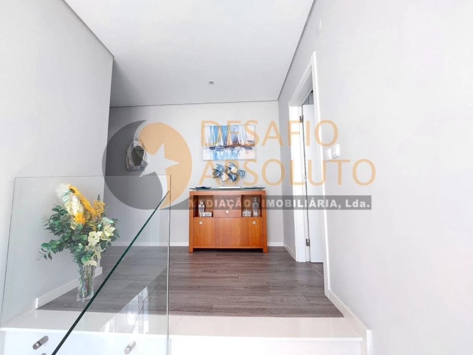 Moradia T4 para Venda em Quinta do Conde Foto 20