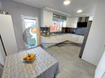 Moradia T4 para Venda em Quinta do Conde